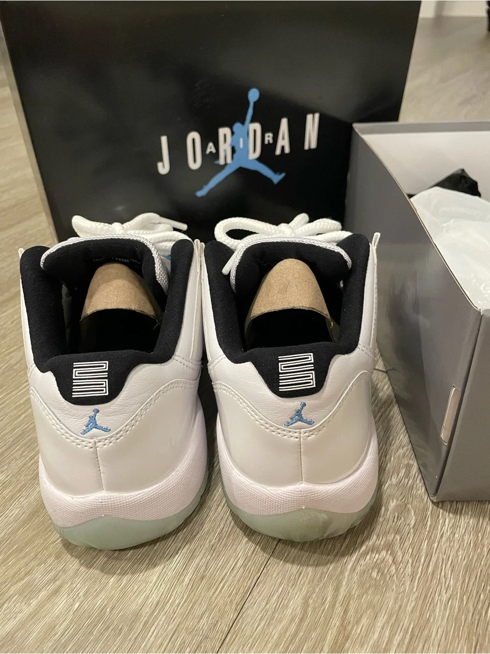 Jordan Kids 7Y White/Light Blue Low-Top Sneakers